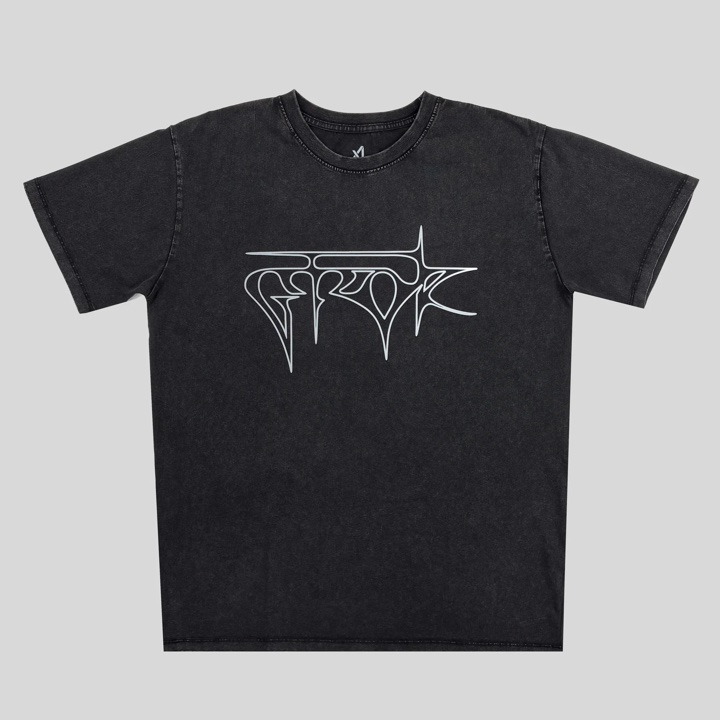 UGC &mdash; T-shirt — input