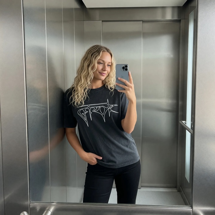 UGC &mdash; Elevator